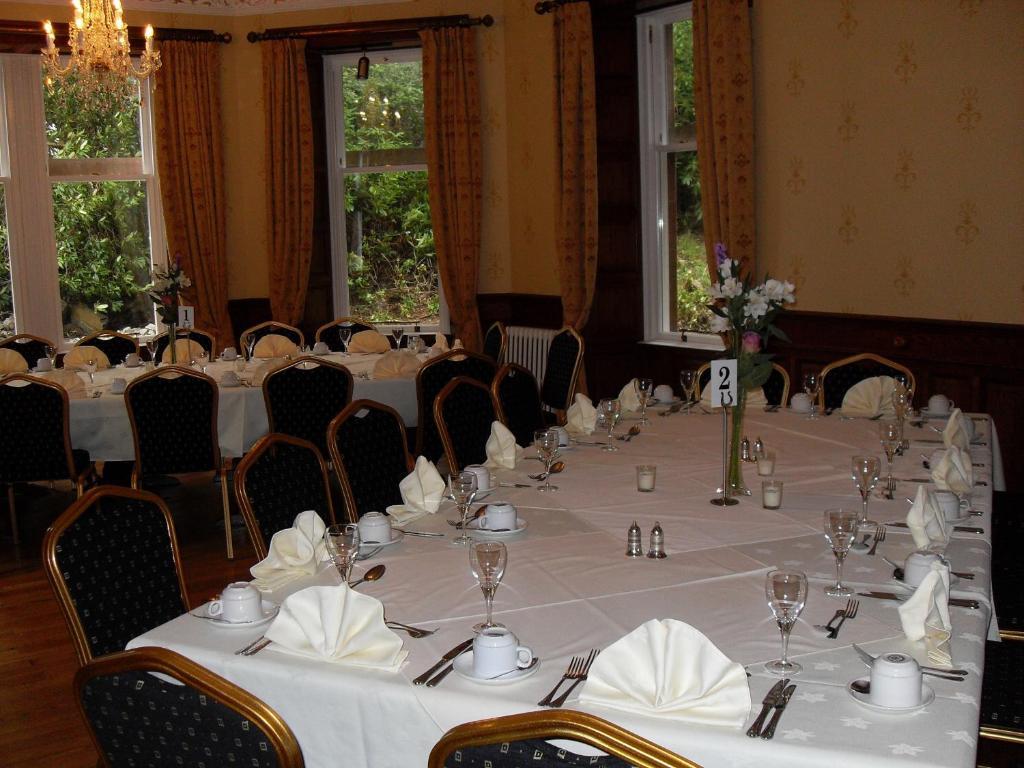 Ledgowan Lodge Hotel Achnasheen Eksteriør billede