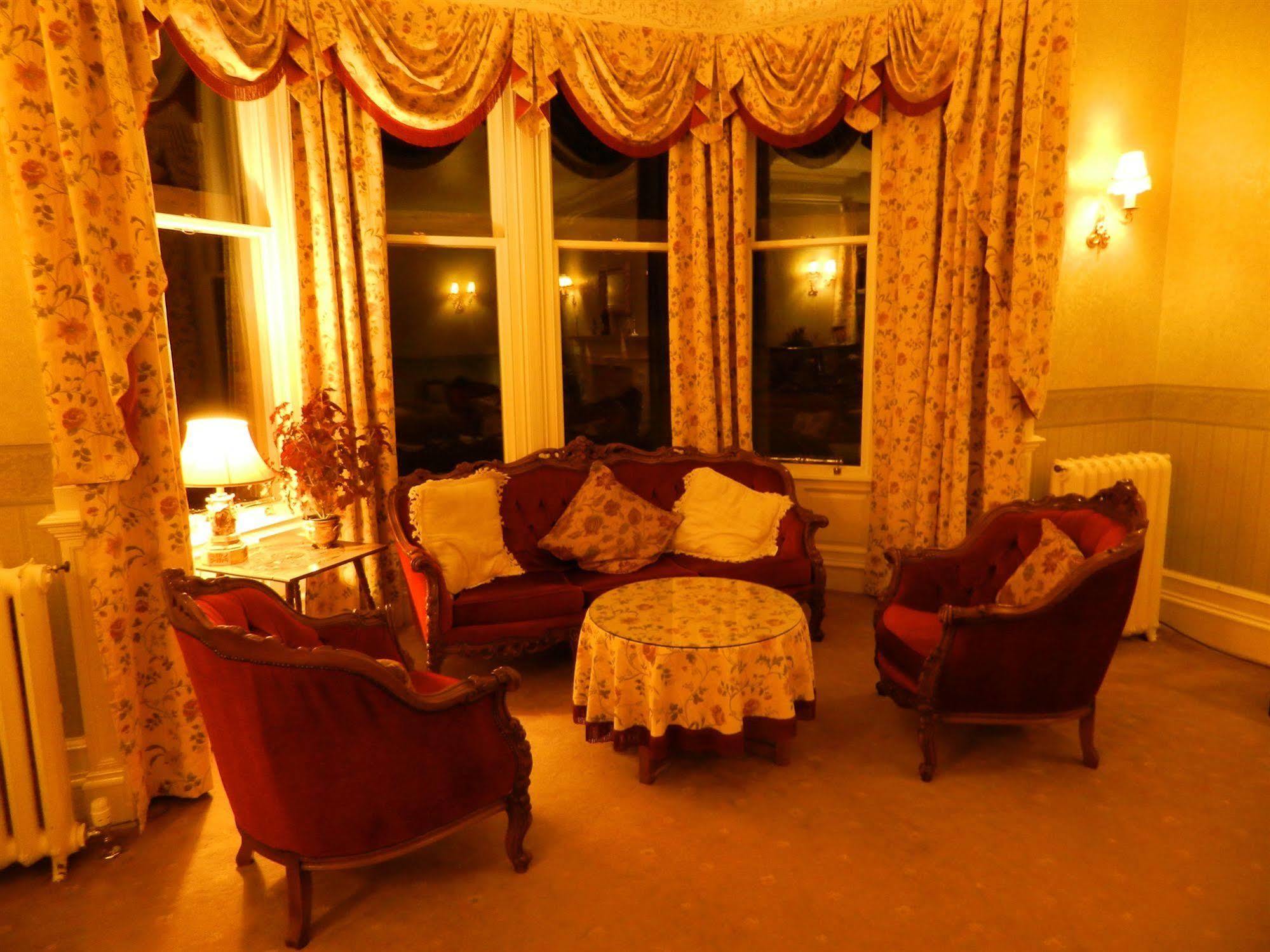 Ledgowan Lodge Hotel Achnasheen Eksteriør billede